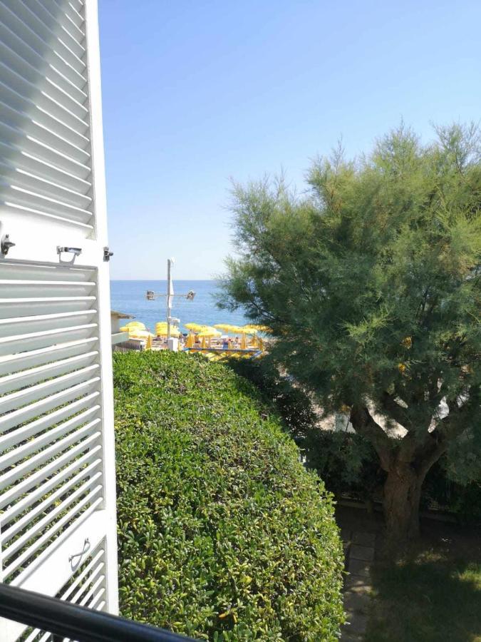Apartamento Giardino Sul Mare Casa Casoni Numana Exterior foto